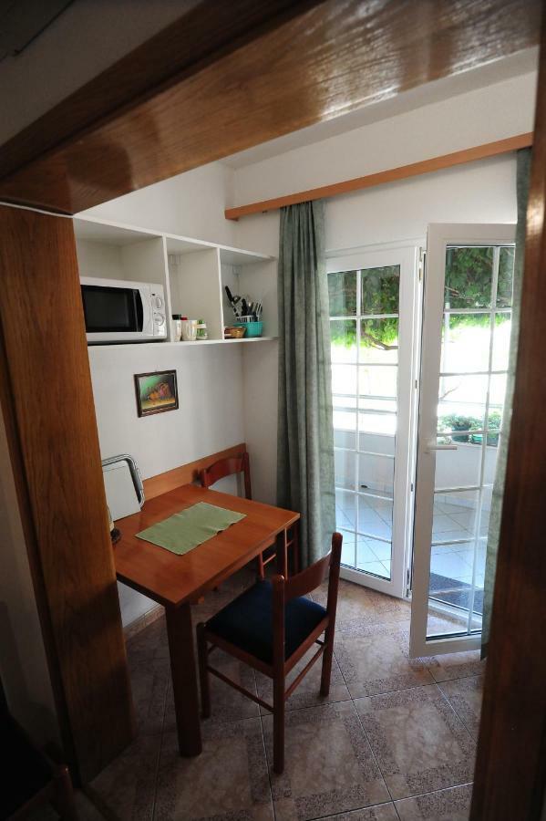 Milic Apartments Makarska Exterior foto
